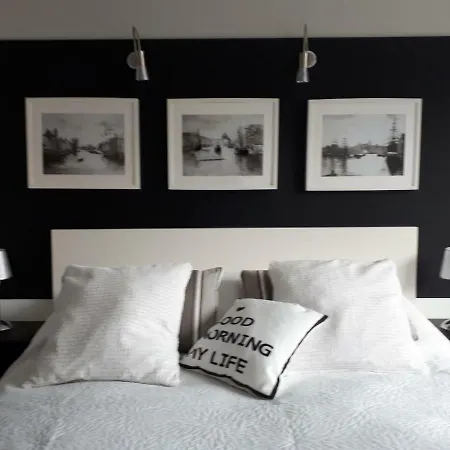 Lugger Apartment *